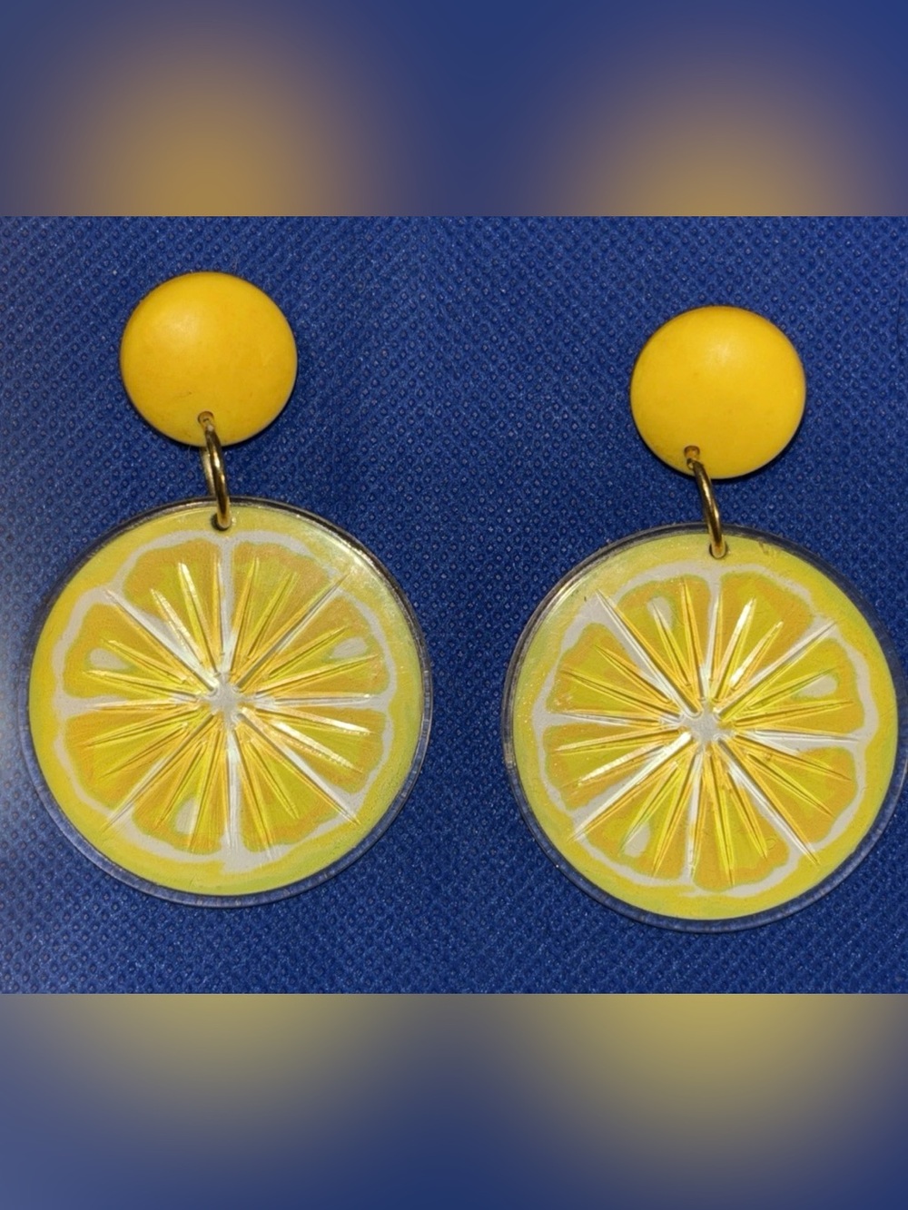 Vintage Avon Lucite Tooty Fruity Earrings Lemon Lime Yellow‎ Dangle 2.5”